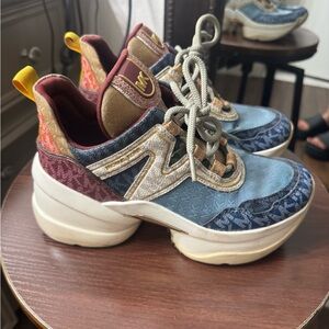 Michael Kors Multicolor Sneakers